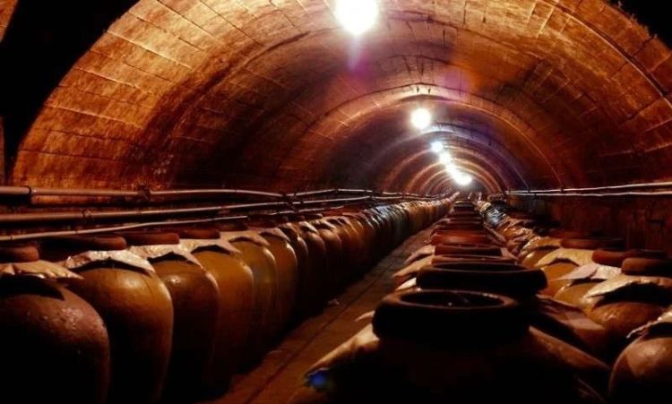 五粮液新推原度小酒大作,70°火爆再次刷新小瓶好酒价值高度!