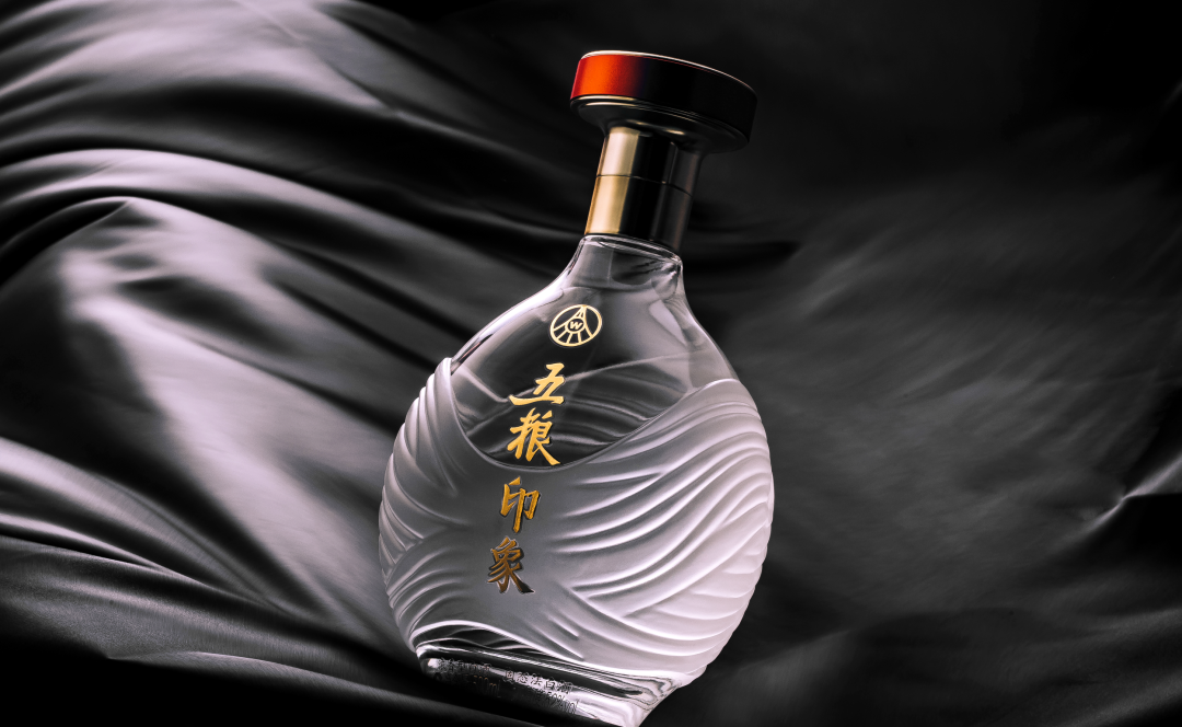 上市两年即捧回大金奖五粮印象担纲白酒出海新名片